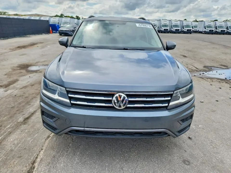 2019 VOLKSWAGEN TIGUAN S  