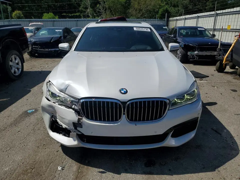 2019 BMW 750 I  