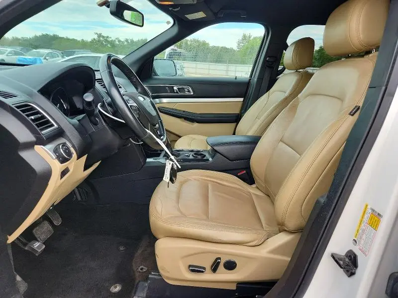2017 FORD EXPLORER XLT  