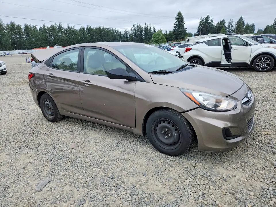 2014 HYUNDAI ACCENT GLS  