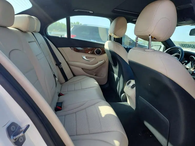 2018 MERCEDES-BENZ C 300  