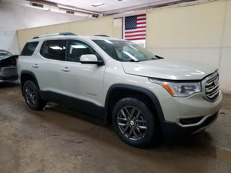 2017 GMC ACADIA SLT-1  