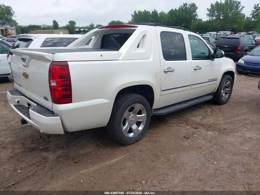 2011 CHEVROLET AVALANCHE 1500 LTZ