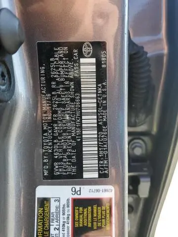 2017 TOYOTA CAMRY LE  