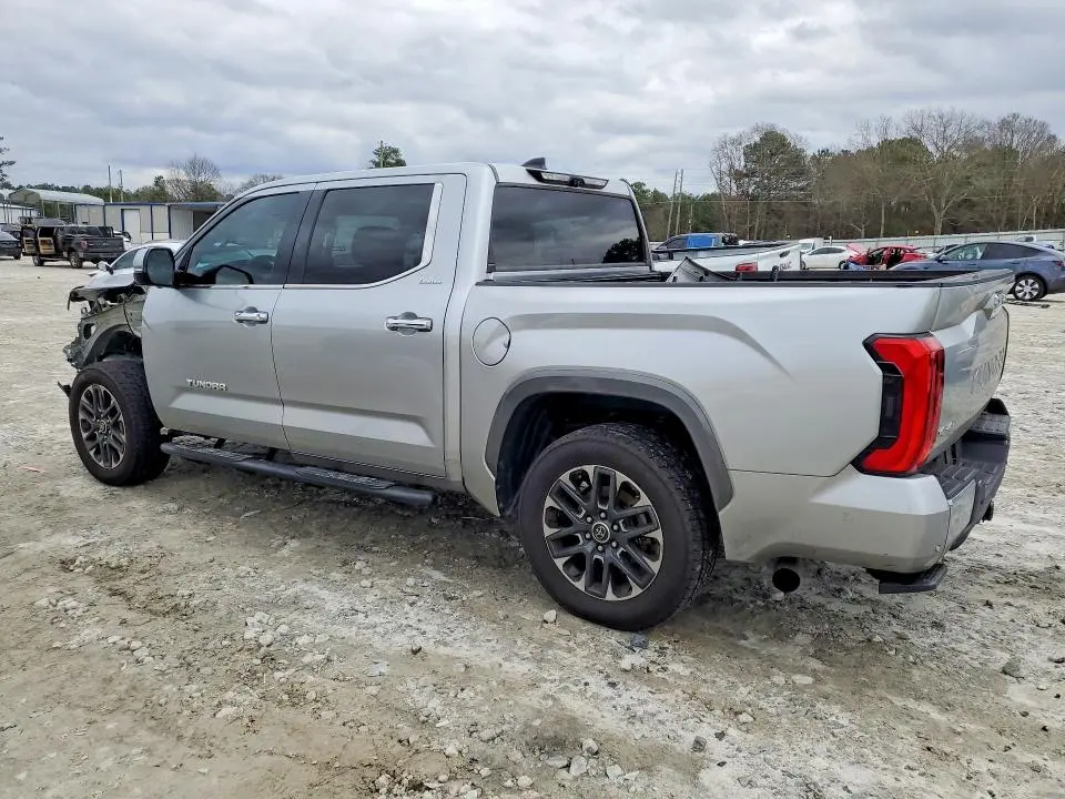 2023 TOYOTA TUNDRA CREWMAX LIMITED  