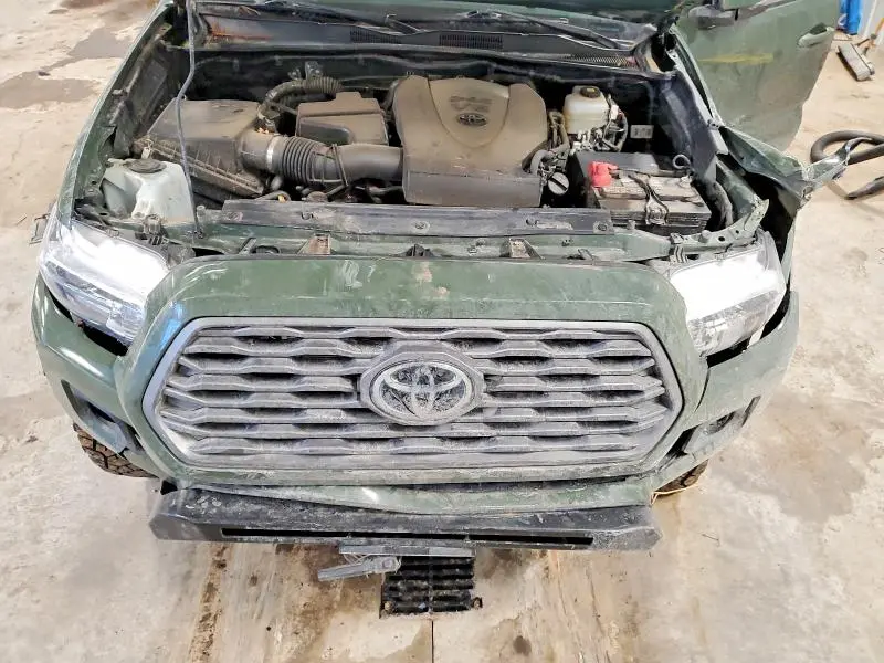 2022 TOYOTA TACOMA DOUBLE CAB  