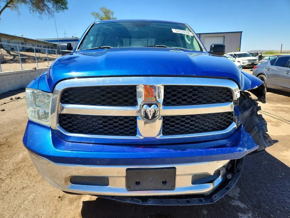 2017 RAM 1500 SLT  