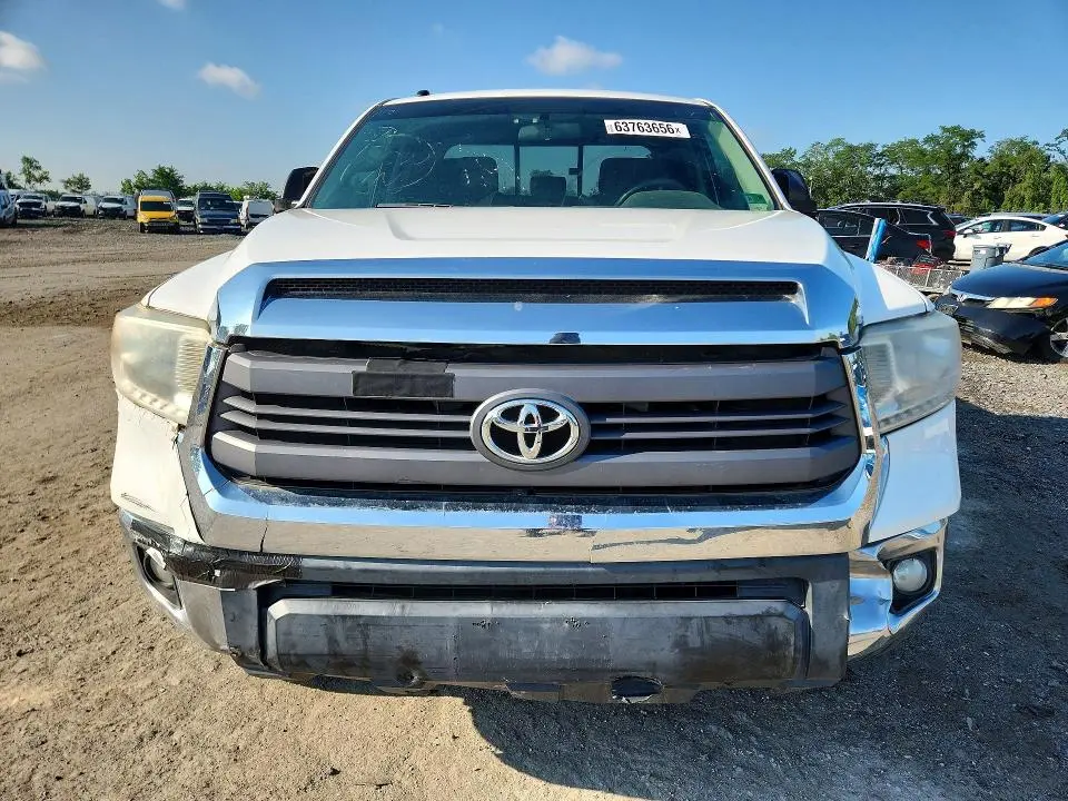 2015 TOYOTA TUNDRA SR5  