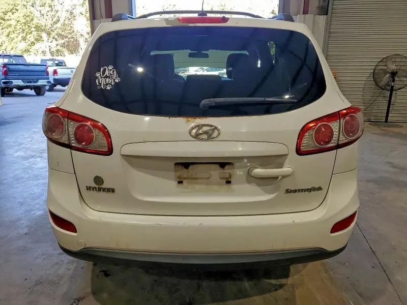 2010 HYUNDAI SANTA FE GLS  