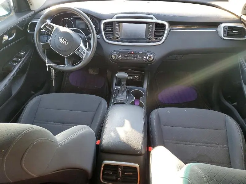 2020 KIA SORENTO S  
