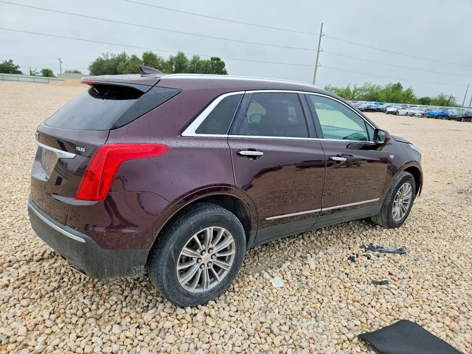 2017 CADILLAC XT5 LUXURY  