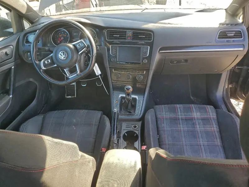 2016 VOLKSWAGEN GTI S/SE  