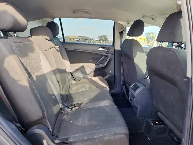 2019 VOLKSWAGEN TIGUAN S  