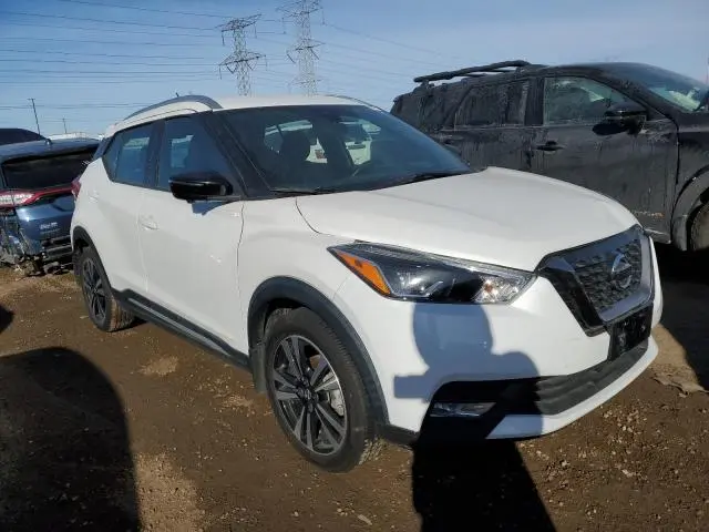 2020 NISSAN KICKS SR  