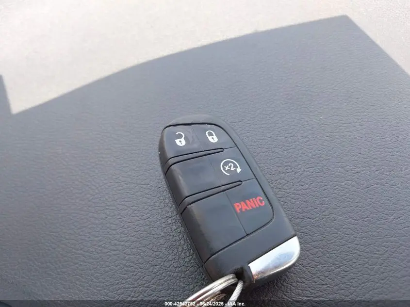 2022 JEEP RENEGADE LATITUDE 4X4