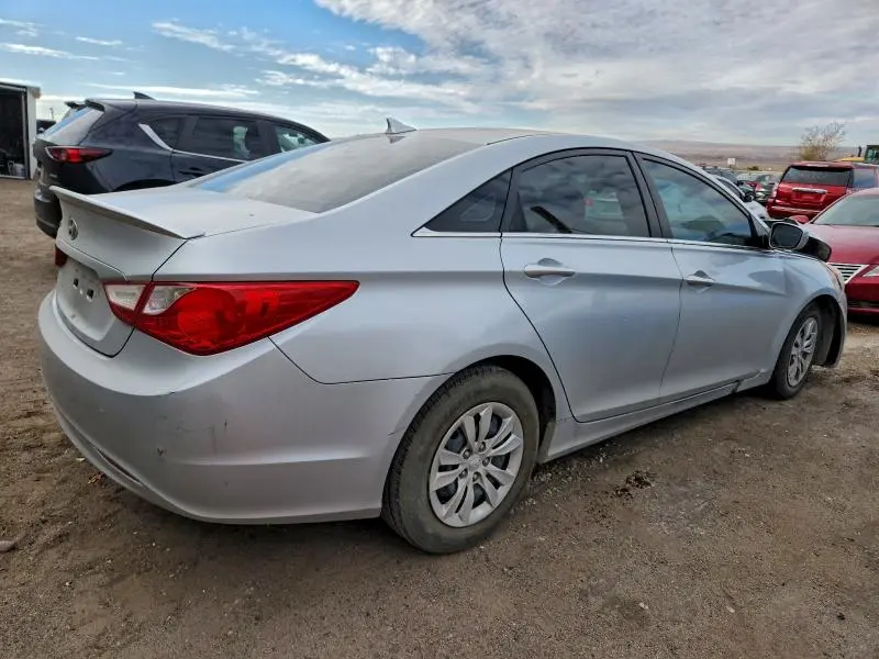 2012 HYUNDAI SONATA GLS  