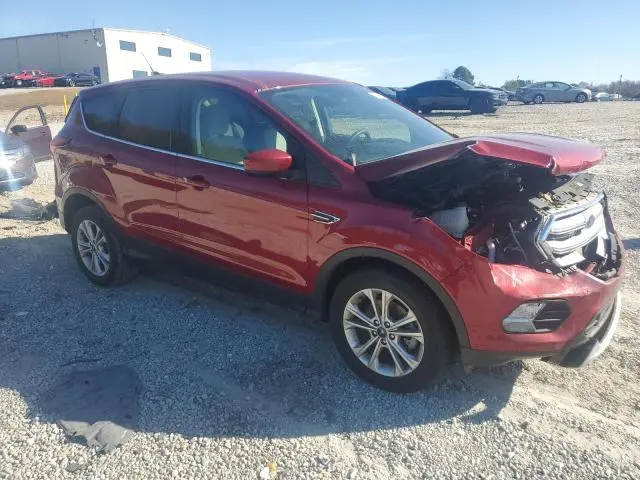 2019 FORD ESCAPE SE  