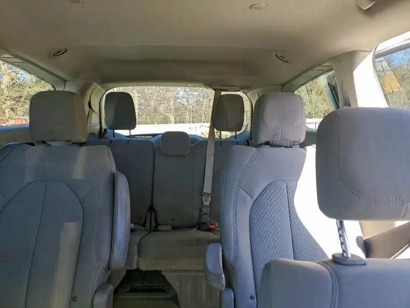 2018 CHRYSLER PACIFICA LX  