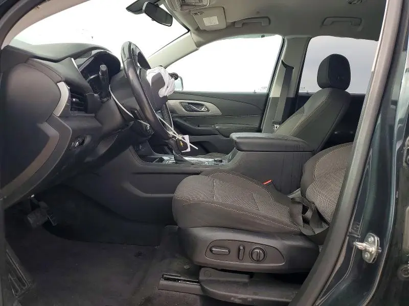 2020 CHEVROLET TRAVERSE LT  