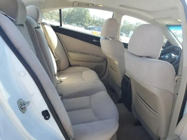 2014 NISSAN MAXIMA S  