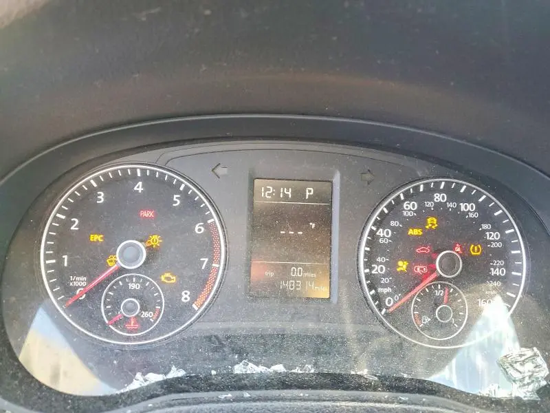 2014 VOLKSWAGEN PASSAT S  