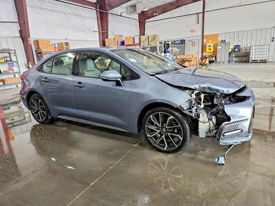 2021 TOYOTA COROLLA SE  