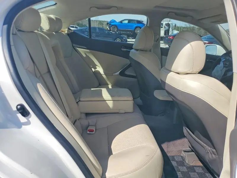 2011 LEXUS IS 250 BASE  