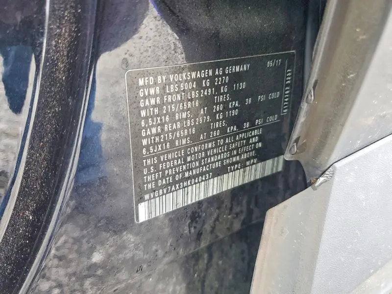 2017 VOLKSWAGEN TIGUAN S  