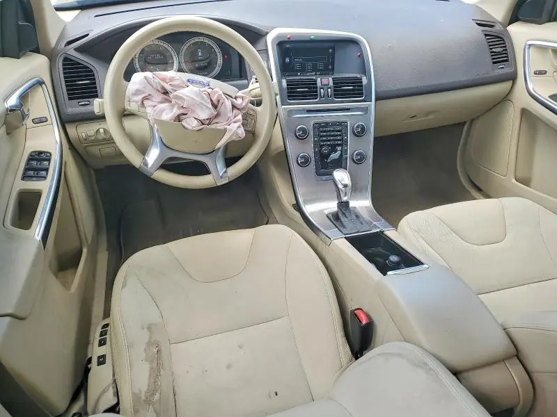 2013 VOLVO XC60 3.2  