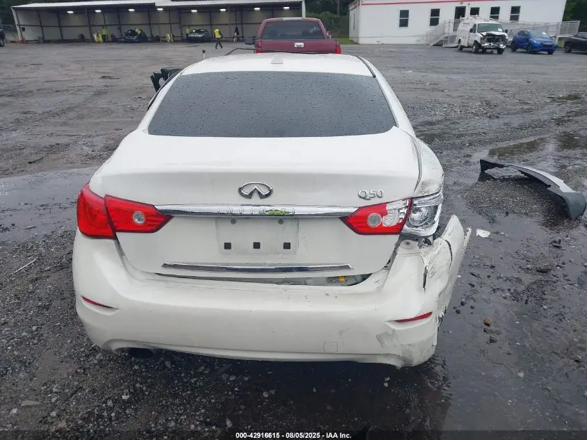 2017 INFINITI Q50 2.0T BASE