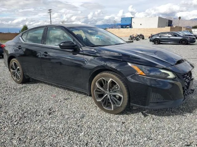 2024 NISSAN ALTIMA SR  