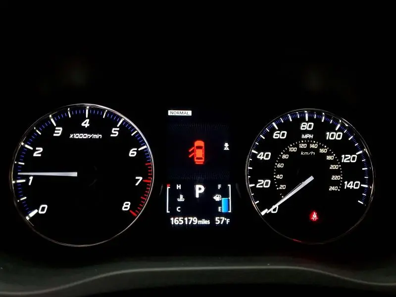 2015 MITSUBISHI OUTLANDER SE  