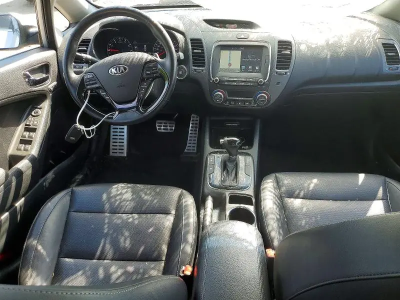 2017 KIA FORTE EX  