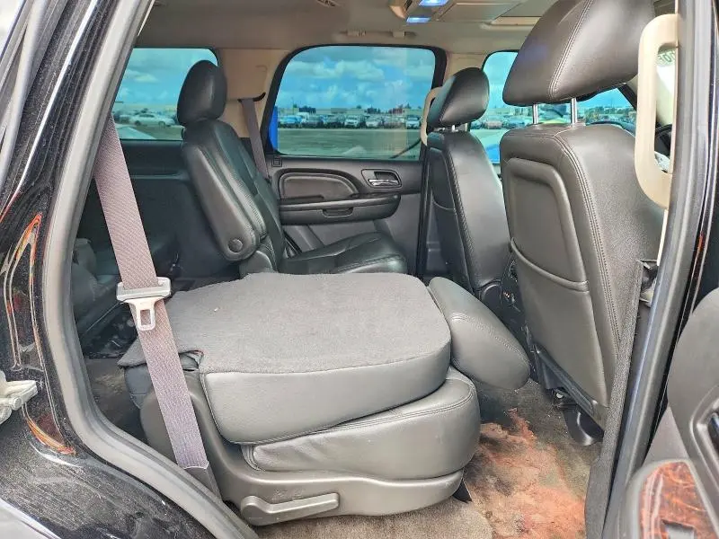 2013 GMC YUKON DENALI  