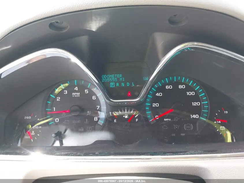 2014 CHEVROLET TRAVERSE LS