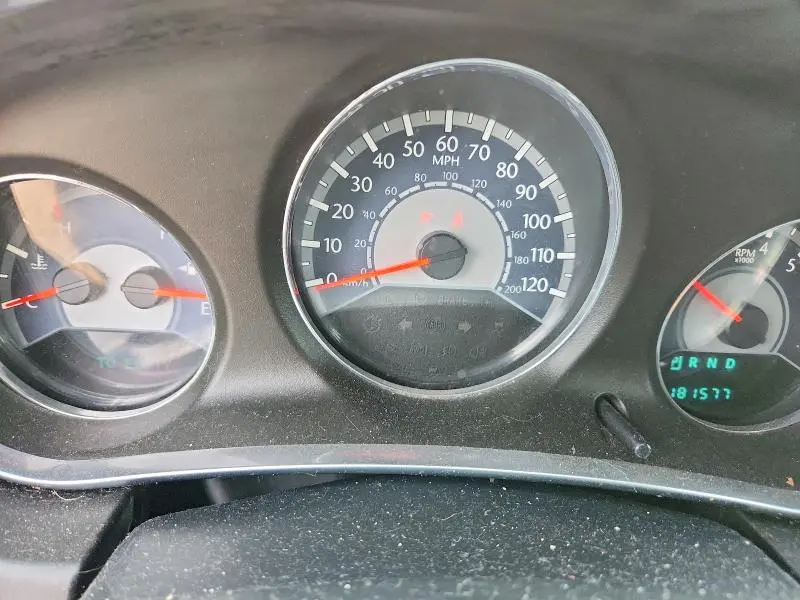 2013 CHRYSLER 200 LIMITED  