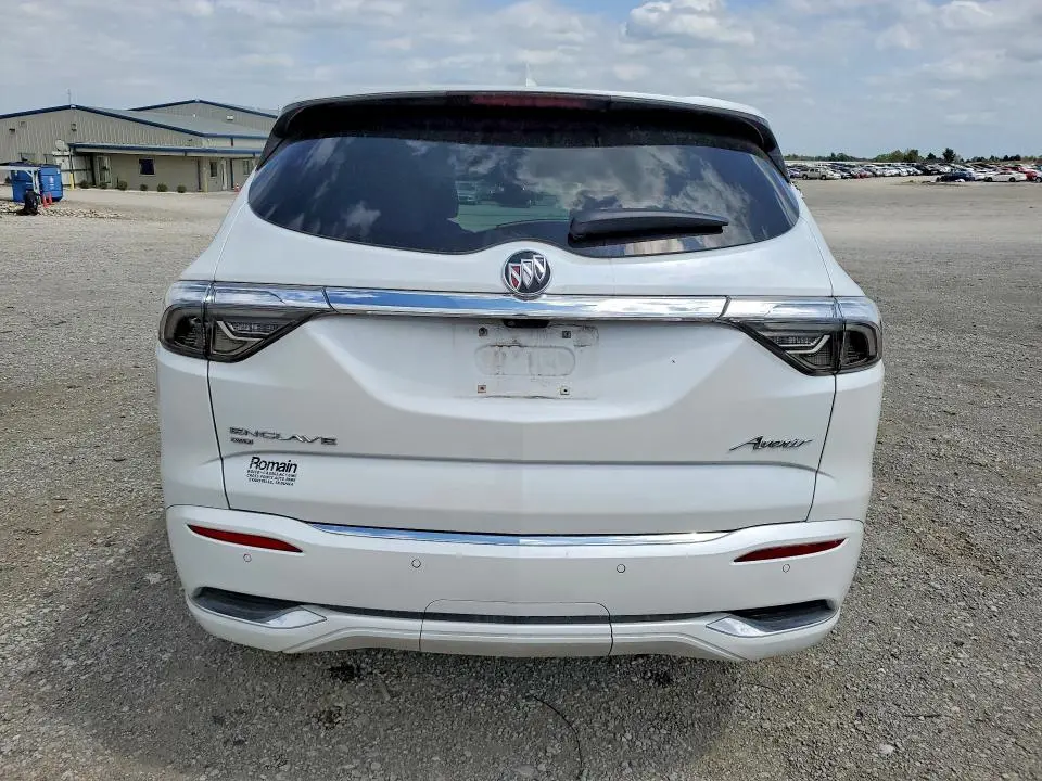 2024 BUICK ENCLAVE AVENIR  