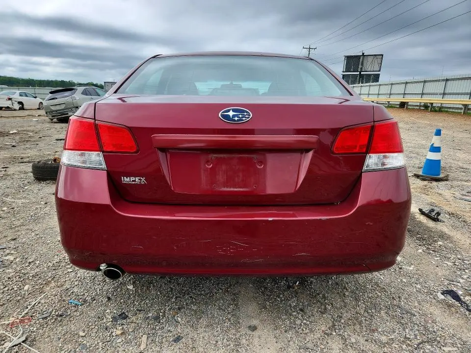 2010 SUBARU LEGACY 2.5I LIMITED  