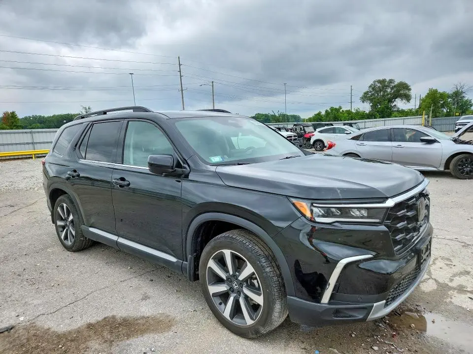 2024 HONDA PILOT TOURING  