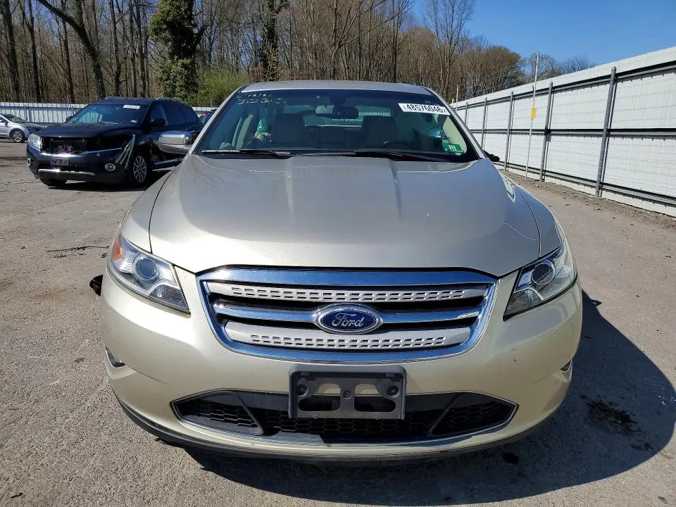 2011 FORD TAURUS   