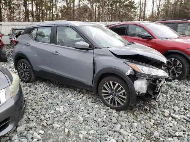 2024 NISSAN KICKS SV  