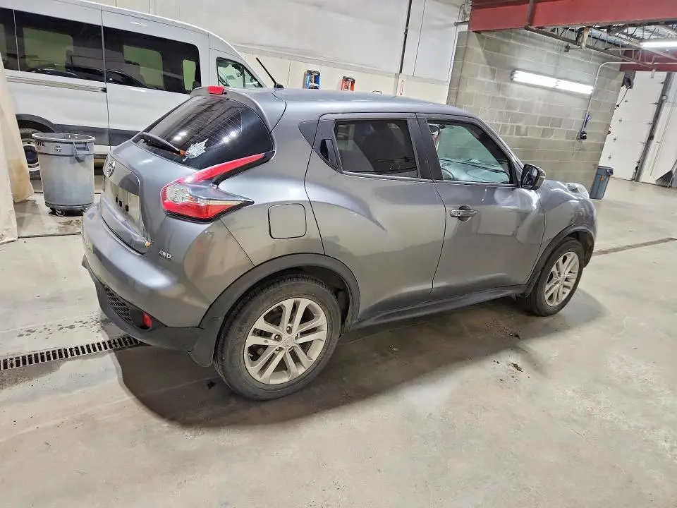2017 NISSAN JUKE S  