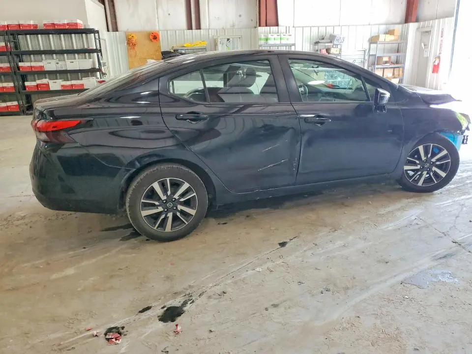 2021 NISSAN VERSA SV  