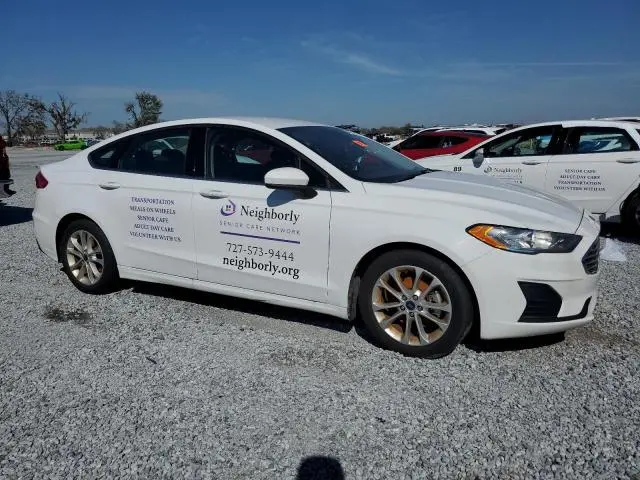 2019 FORD FUSION SE  