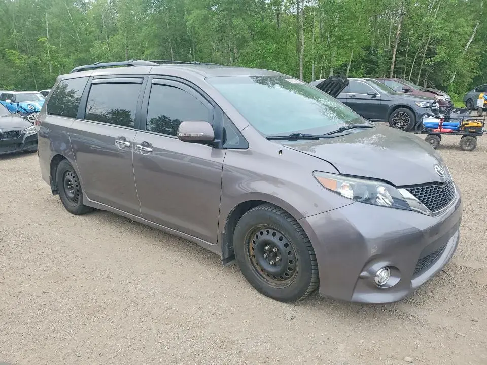 2014 TOYOTA SIENNA SPORT  