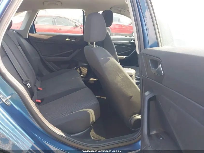 2019 VOLKSWAGEN JETTA  