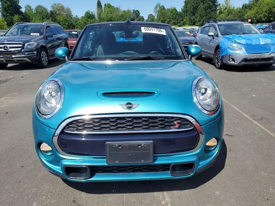 2017 MINI COOPER S  