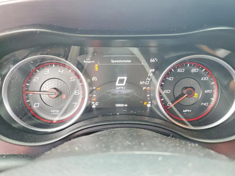 2015 DODGE CHARGER SE  