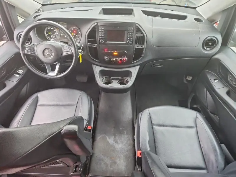 2018 MERCEDES-BENZ METRIS   