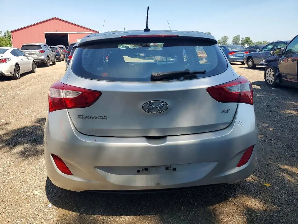 2013 HYUNDAI ELANTRA GT BASE  